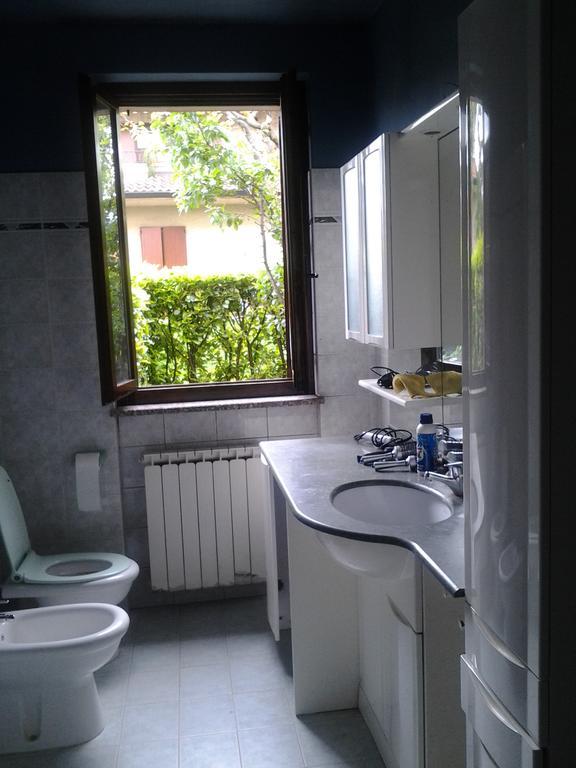 Villetta Rossini Appartamento Da Condividere Con Me Luciano Servizio Ospiti Taxi Driver Navetta No Wifi 2 Camera Da Letto Per 5 Persone Valbrembo Exterior foto